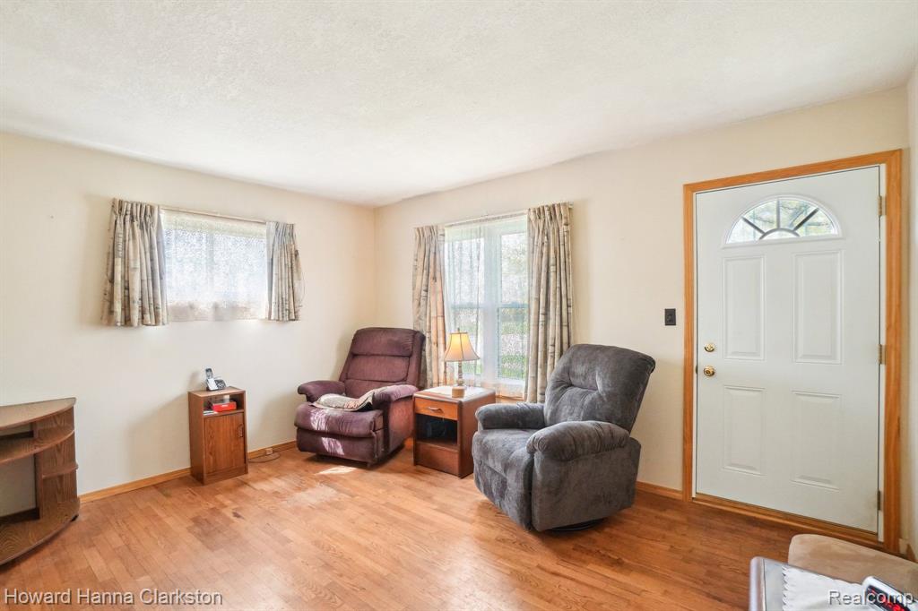 967 Darling Street, Flint, MI 48532 — Photo 4