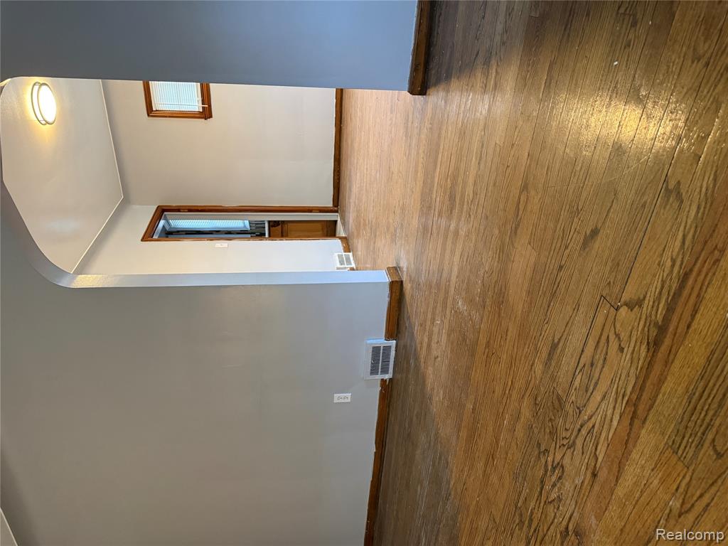 10318 Beaconsfield Street, Detroit, MI 48224 — Photo 5