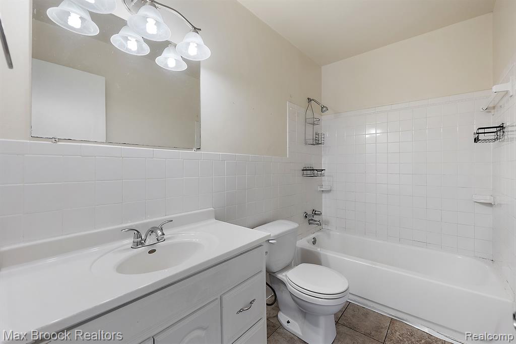 561 Bennett Avenue, Ferndale, MI 48220 — Photo 14