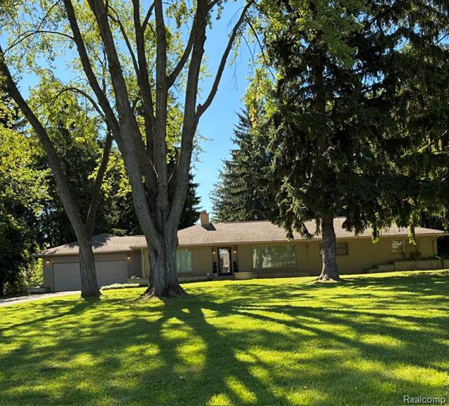 1519 Groton Road, Bloomfield Hills, MI 48302 — Photo 2