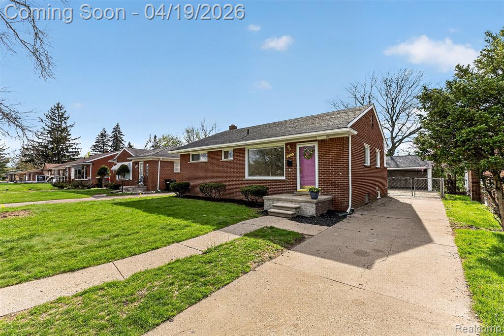 9075 W Parkway Street, Detroit, MI 48239 — Photo 40