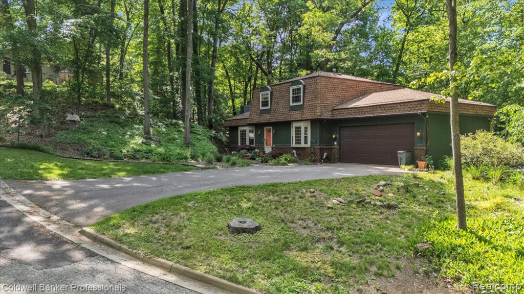 8873 Nepahwin Drive, Clarkston, MI 48348 — Photo 2