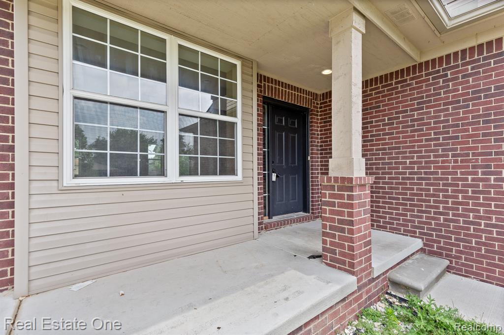 68 Biltmore Drive, Troy, MI 48084 — Photo 39