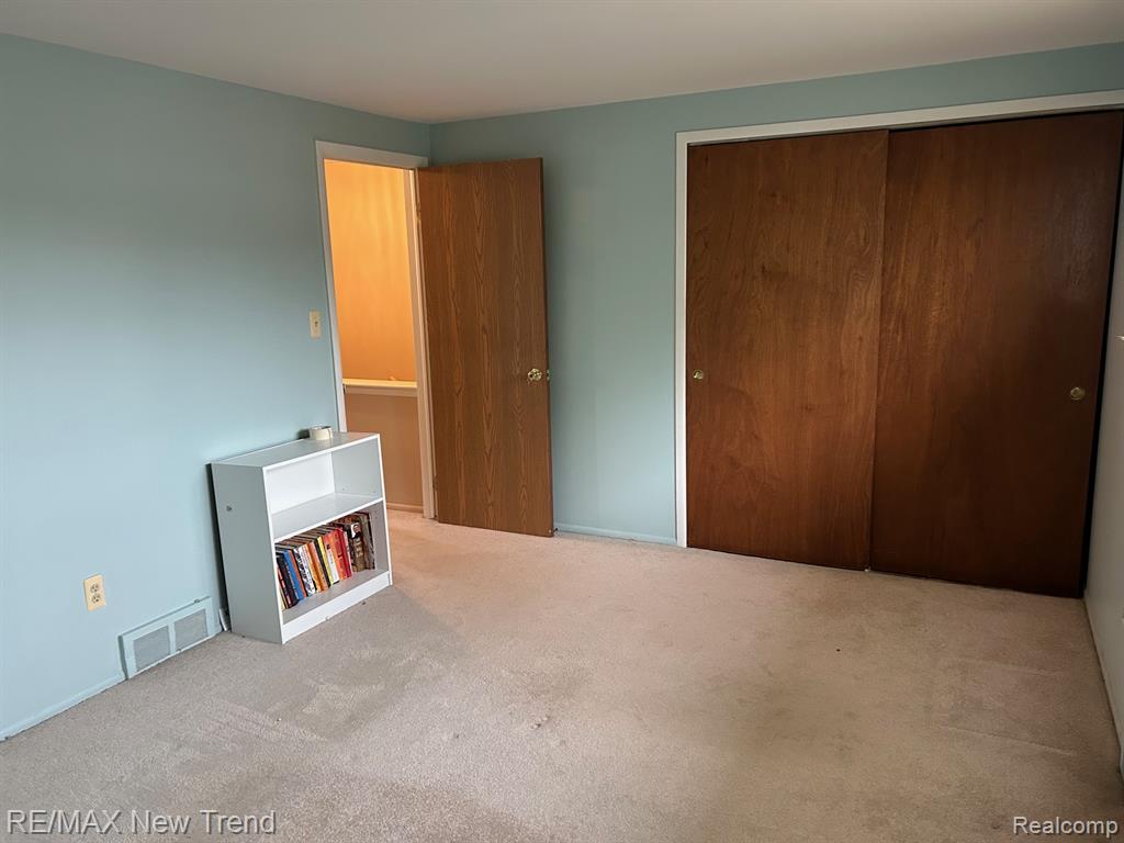 29166 Manchester Street, 47, Westland, MI — Photo 23