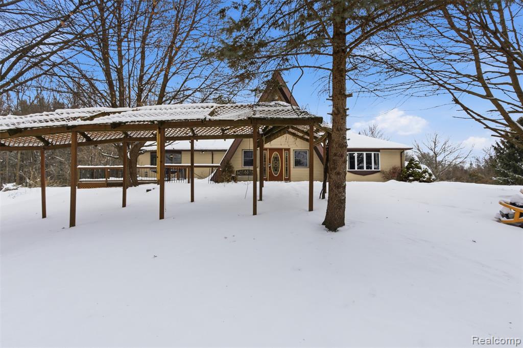 7261 Hashley Road, Manchester, MI 48158 — Photo 2