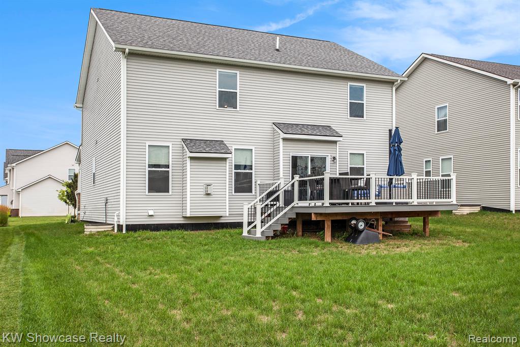8341 Sharon Drive, White Lake, MI — Photo 26