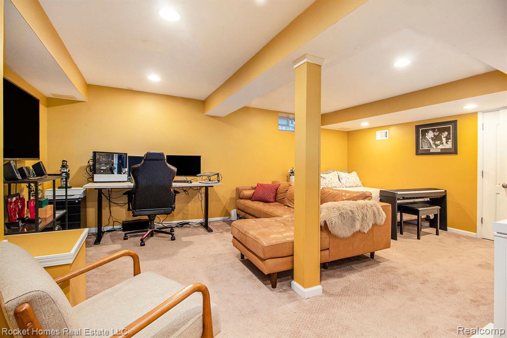 50095 Jackson Lane, Canton, MI 48188 — Photo 18