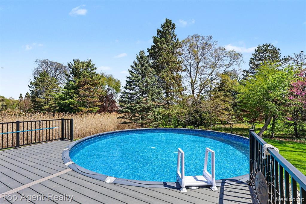 50492 Heatherwood Lane, Shelby Twp, MI 48317 — Photo 32