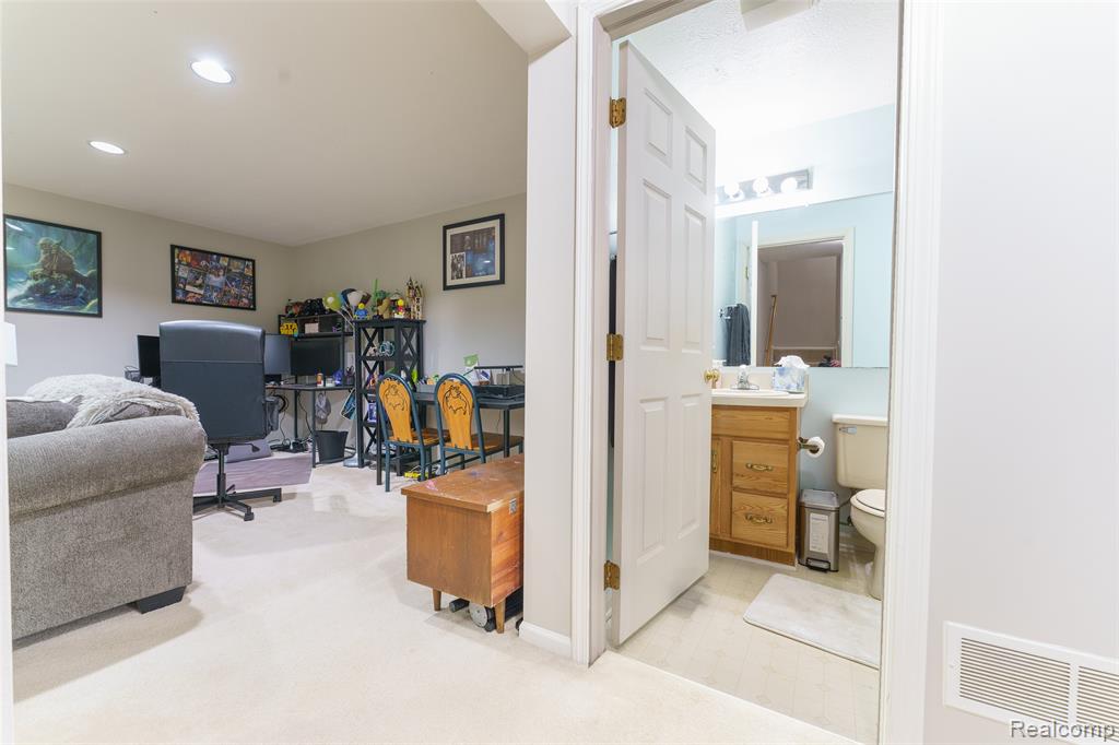 1321 Steeplechase Court, Howell, MI 48843 — Photo 26
