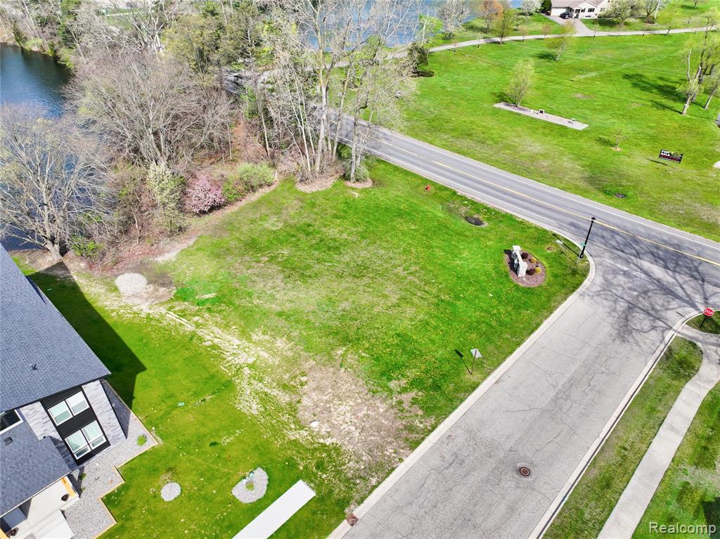 2745 Maritime Drive, Lansing, MI 48911 — Photo 10