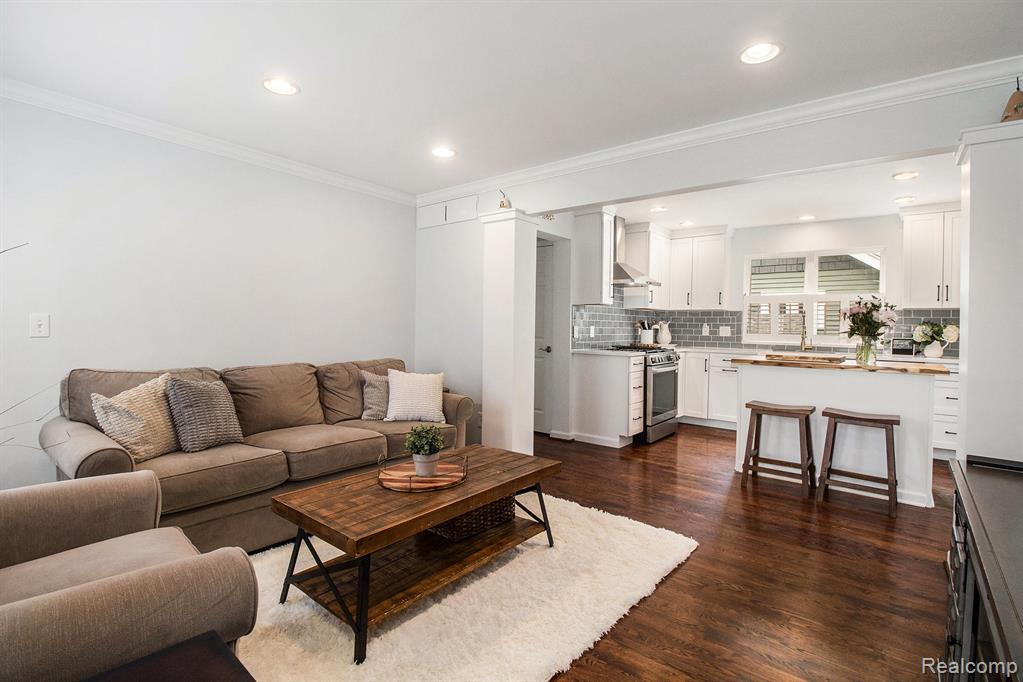 606 Hilldale Drive, Royal Oak, MI 48067 — Photo 12