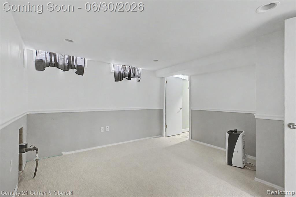 42519 Applecreek Drive, Plymouth, MI 48170 — Photo 31