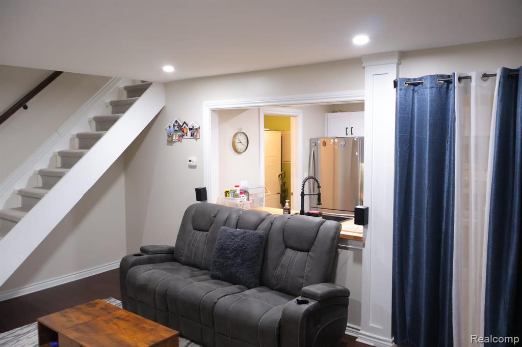 39845 Village Wood Lane, 379, Novi, MI — Photo 19
