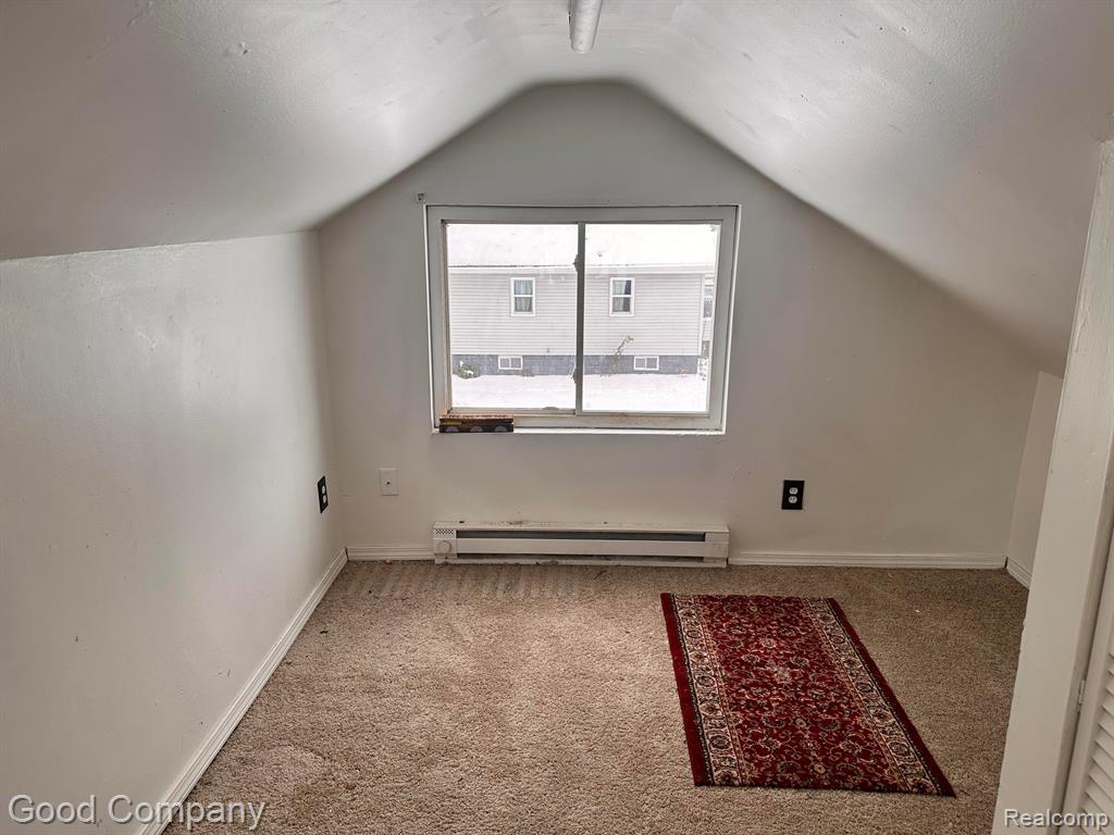 419 W HAYES Avenue, Hazel Park, MI 48030 — Photo 13