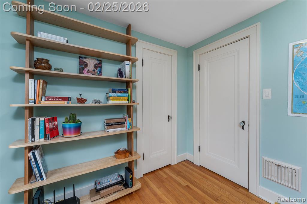 703 W Lewiston Avenue, Ferndale, MI 48220 — Photo 24