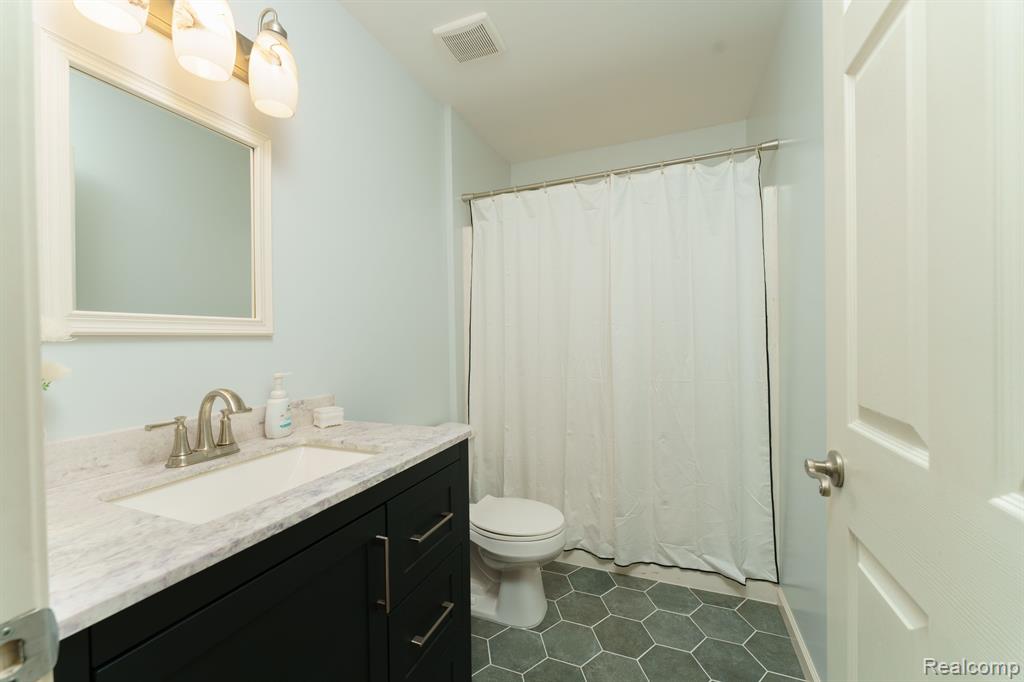 21808 Celestial Circle, Pinckney, MI 48169 — Photo 33