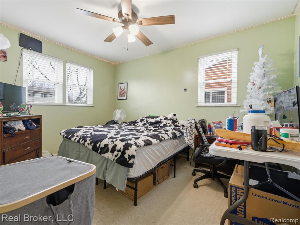 1584 Beaupre Avenue, Madison Heights, MI 48071 — Photo 9