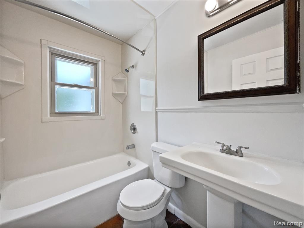 6330 Duncan Street, Taylor, MI 48180 — Photo 7