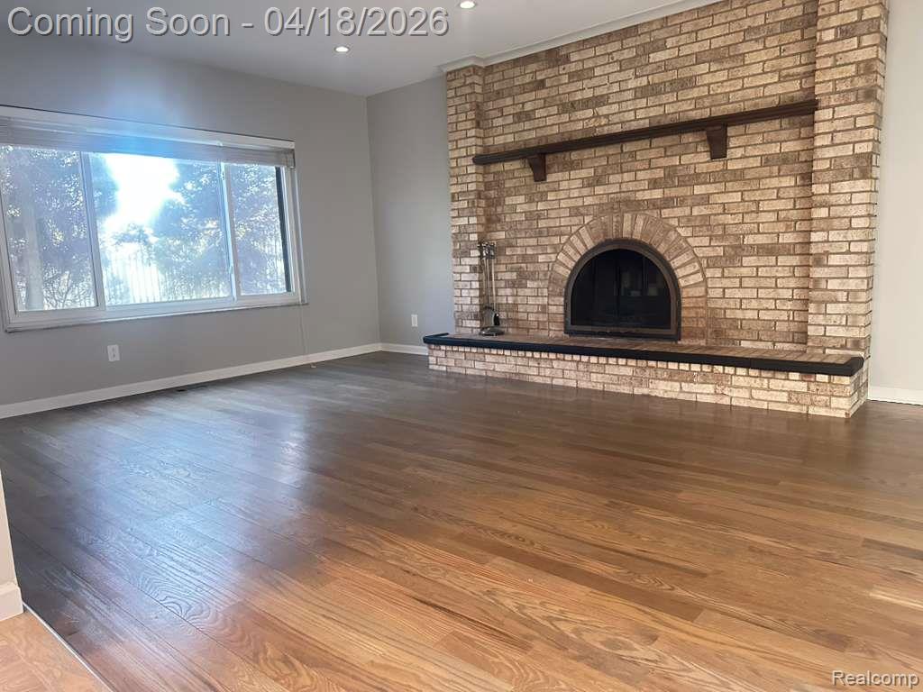 3960 Kings Point Drive, Troy, MI 48083 — Photo 9