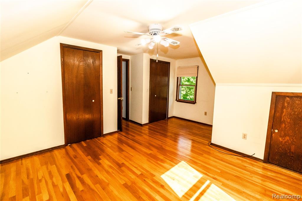 9051 Vienna Road, Otisville, MI 48463 — Photo 24