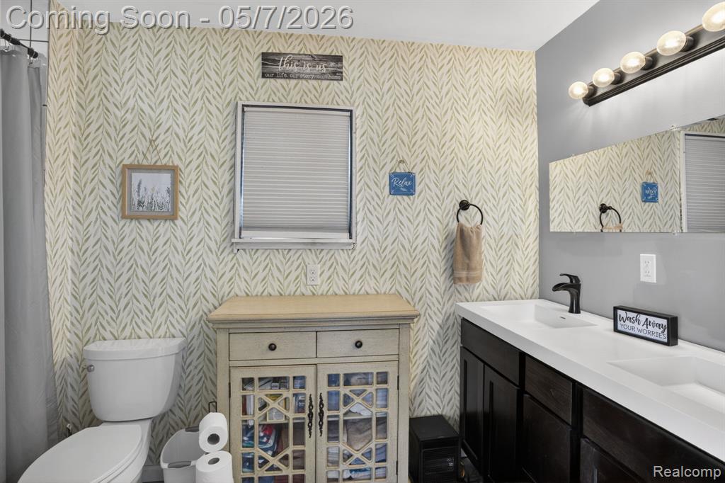9252 E Brooks Road, Lennon Vlg, MI 48449 — Photo 28