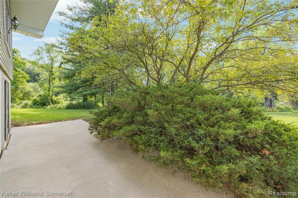 2344 Rochester Road, Leonard, MI 48367 — Photo 51