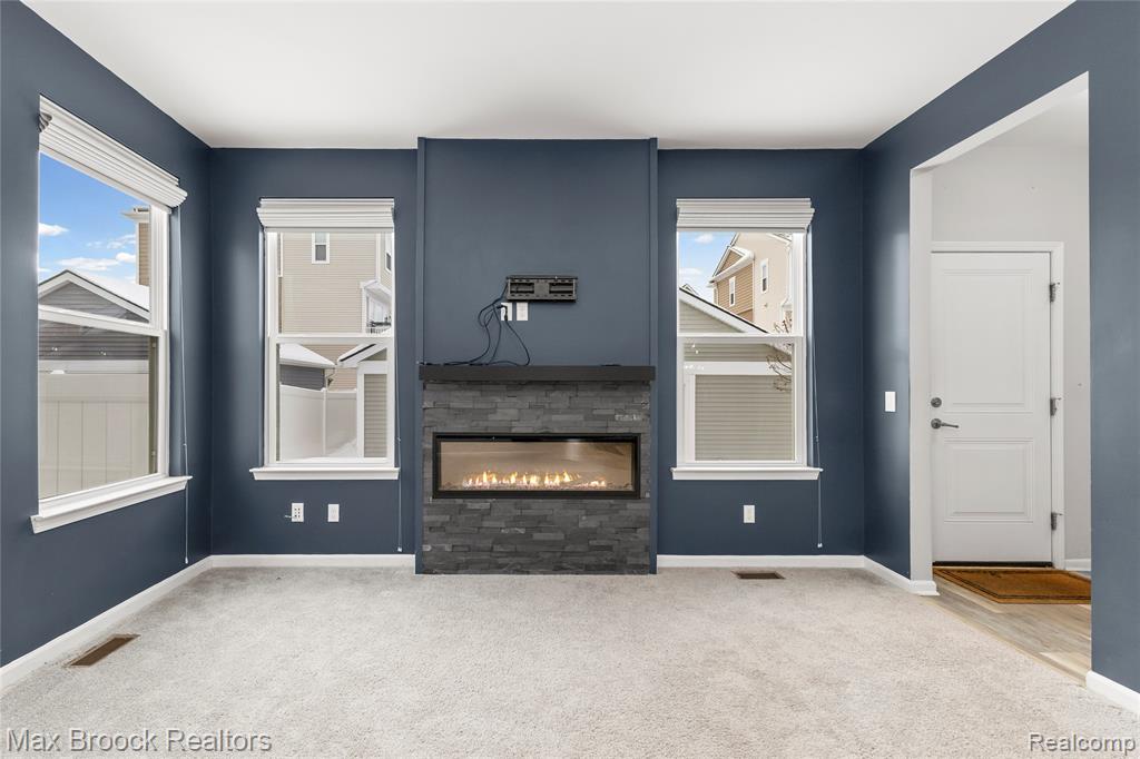 4211 Kent Road, Royal Oak, MI 48073 — Photo 16