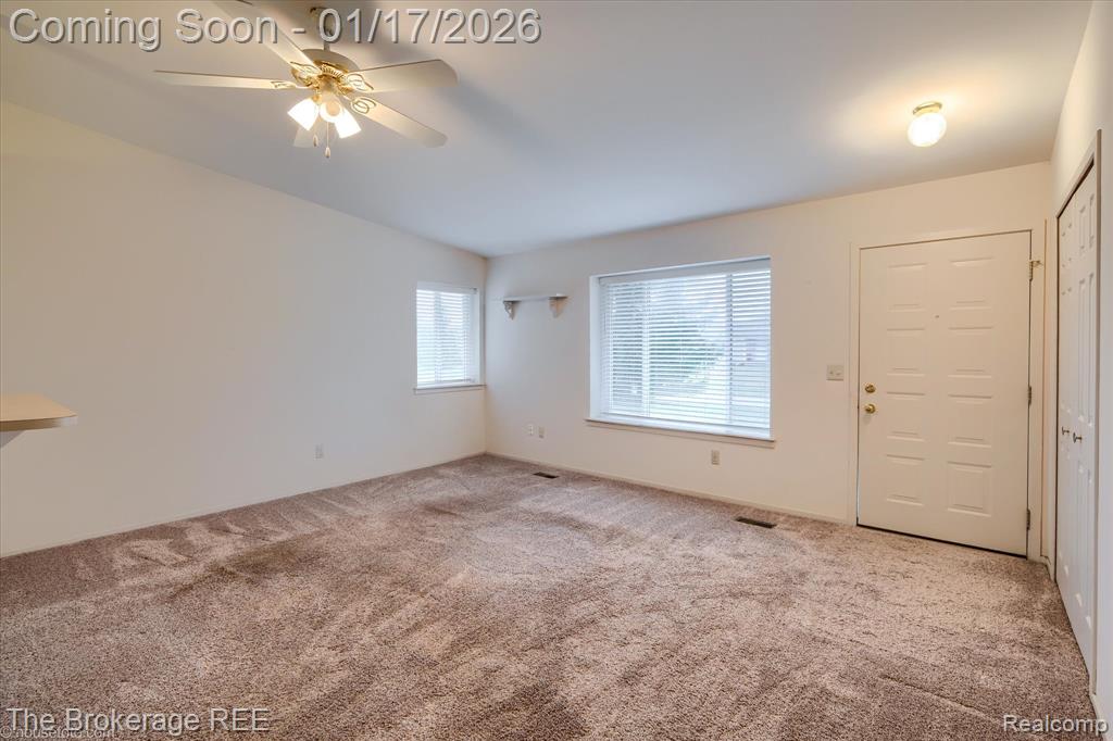 9443 Forestview Circle, Grand Blanc, MI 48439 — Photo 5