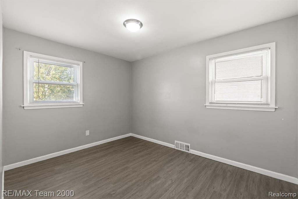 4853 Helen Street, Dearborn, MI 48126 — Photo 19