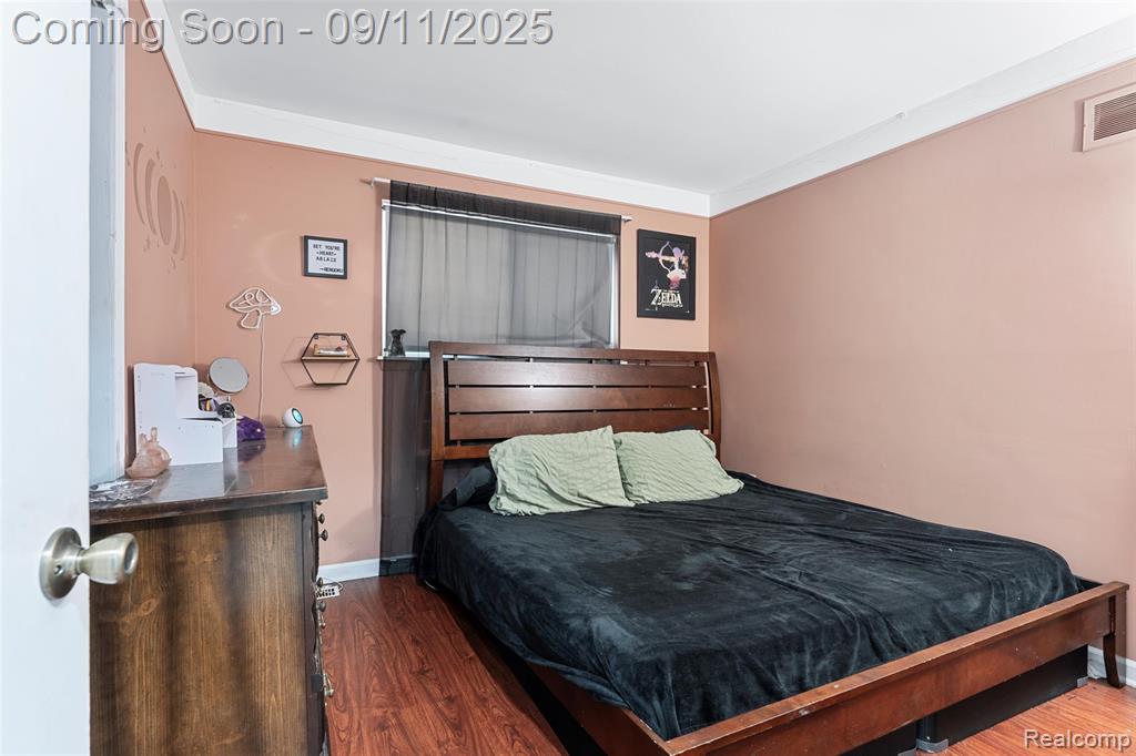 22019 Hanover Court, Woodhaven, MI 48183 — Photo 9