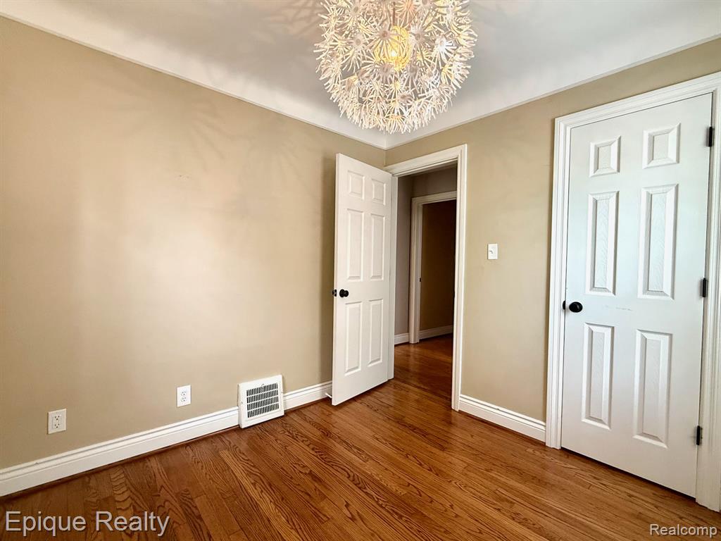 1846 Oakshire Avenue, Berkley, MI 48072 — Photo 24
