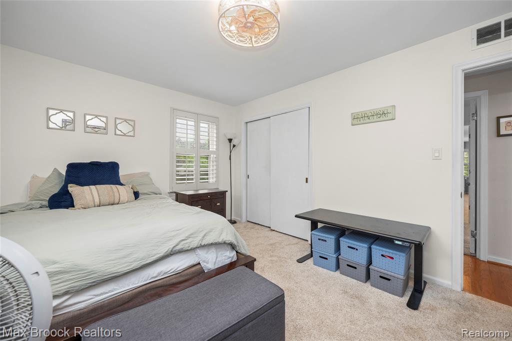 6485 Thurber Road, Bloomfield Hills, MI 48301 — Photo 37