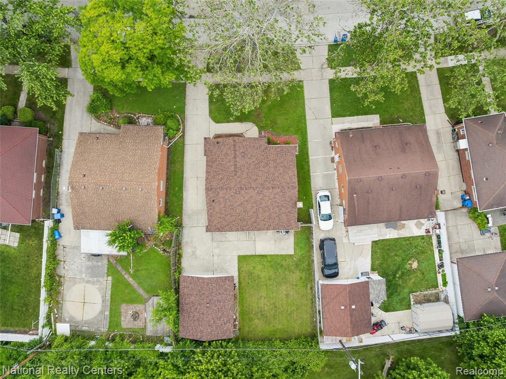 8108 Whitefield Street, Dearborn Heights, MI 48127 — Photo 26