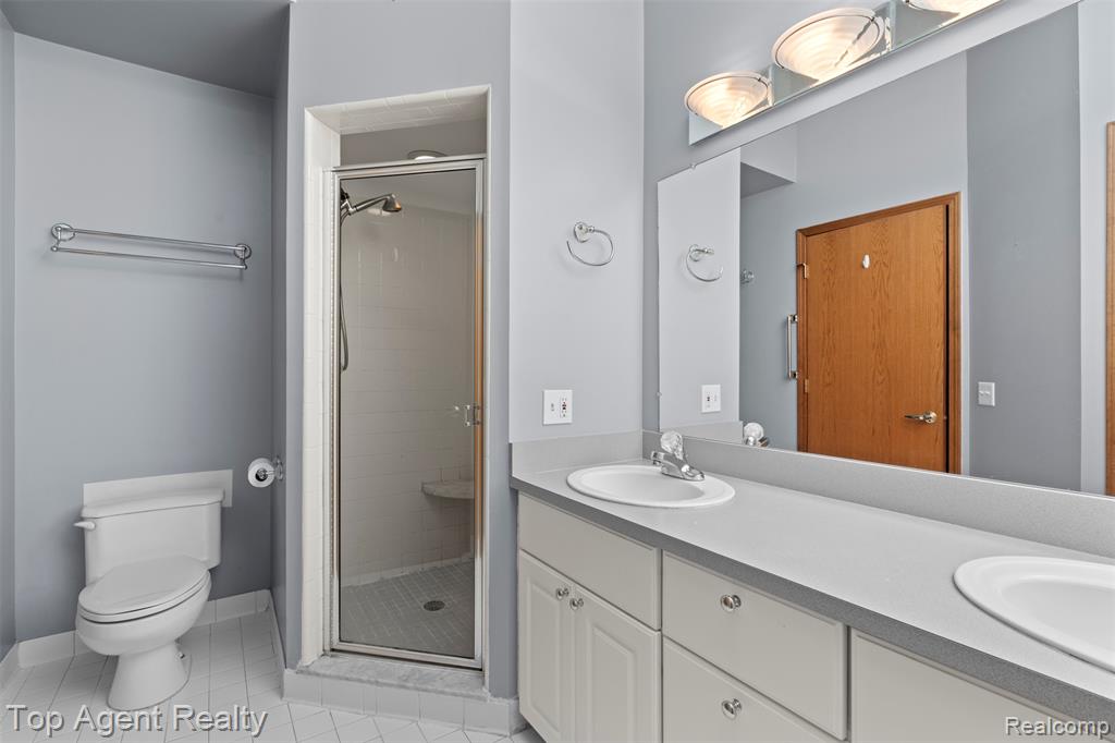 4415 Firethorn Court, Warren, MI 48092 — Photo 21