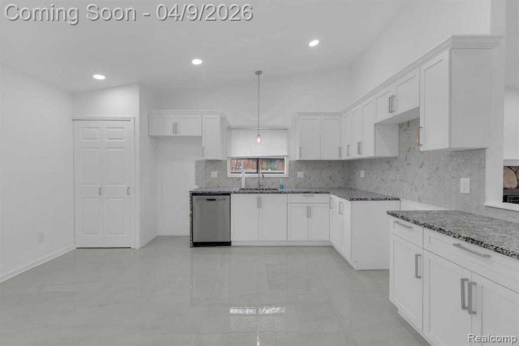 714 9th Street, Wyandotte, MI 48192 — Photo 9