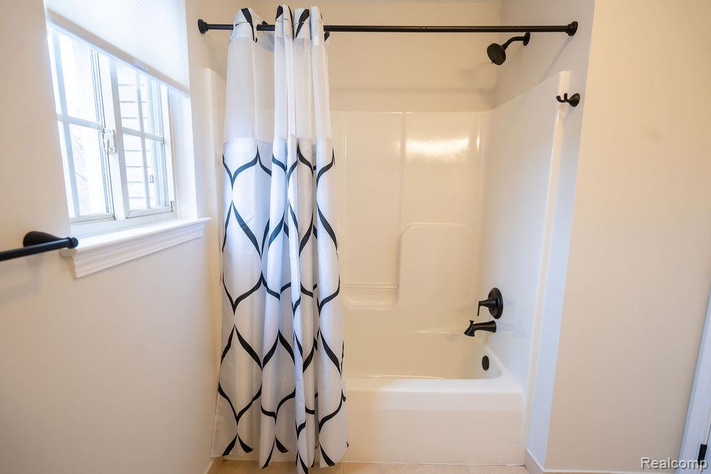 23869 McCort Drive, Flat Rock, MI 48134 — Photo 51