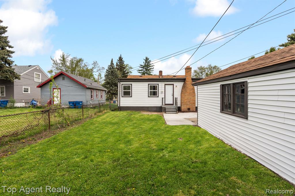 8672 HUDSON Avenue, Warren, MI 48089 — Photo 26