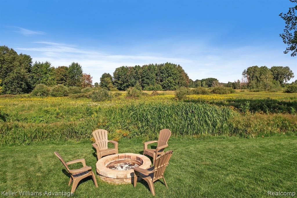 24601 BROMPTON Way, South Lyon, MI 48178 — Photo 5