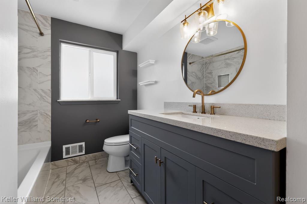 183 Washington Street, Mount Clemens, MI 48043 — Photo 8