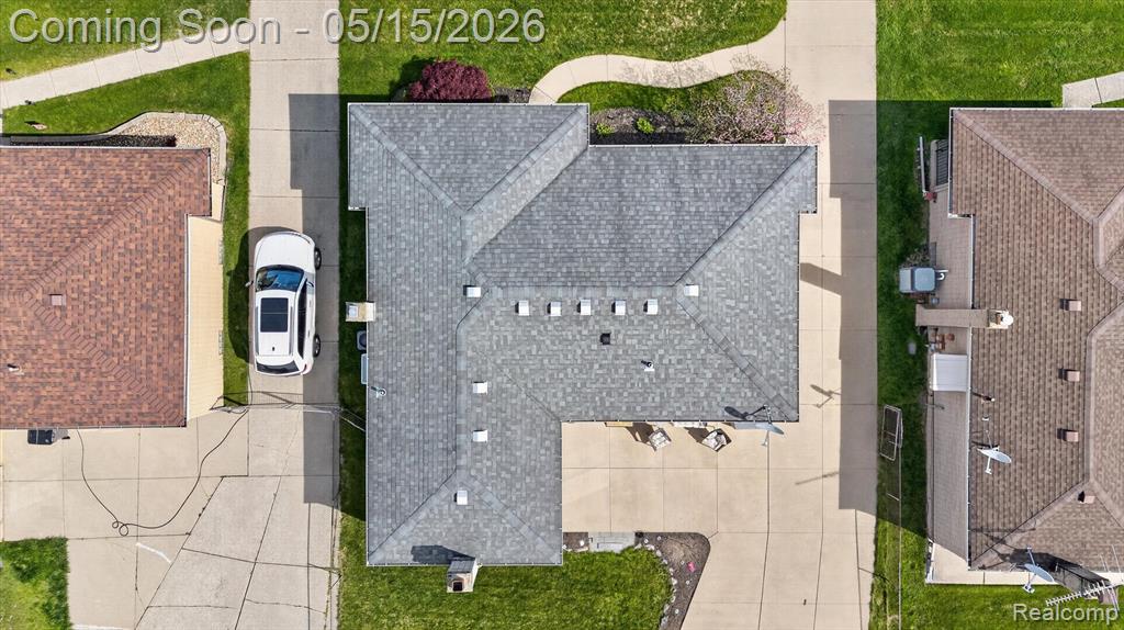 17830 Kuecken Street, Clinton Twp, MI 48038 — Photo 54