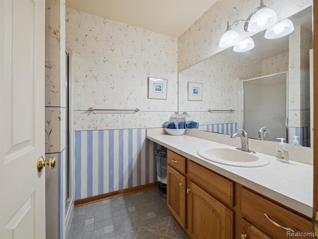 16184 Pine Lake Forest Drive, Linden, MI 48451 — Photo 27