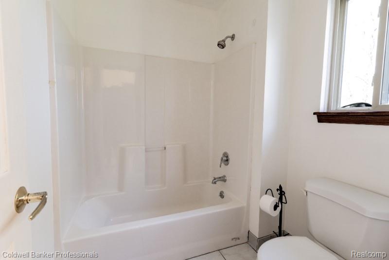 11171 Lapeer Road, Davison, MI 48423 — Photo 25