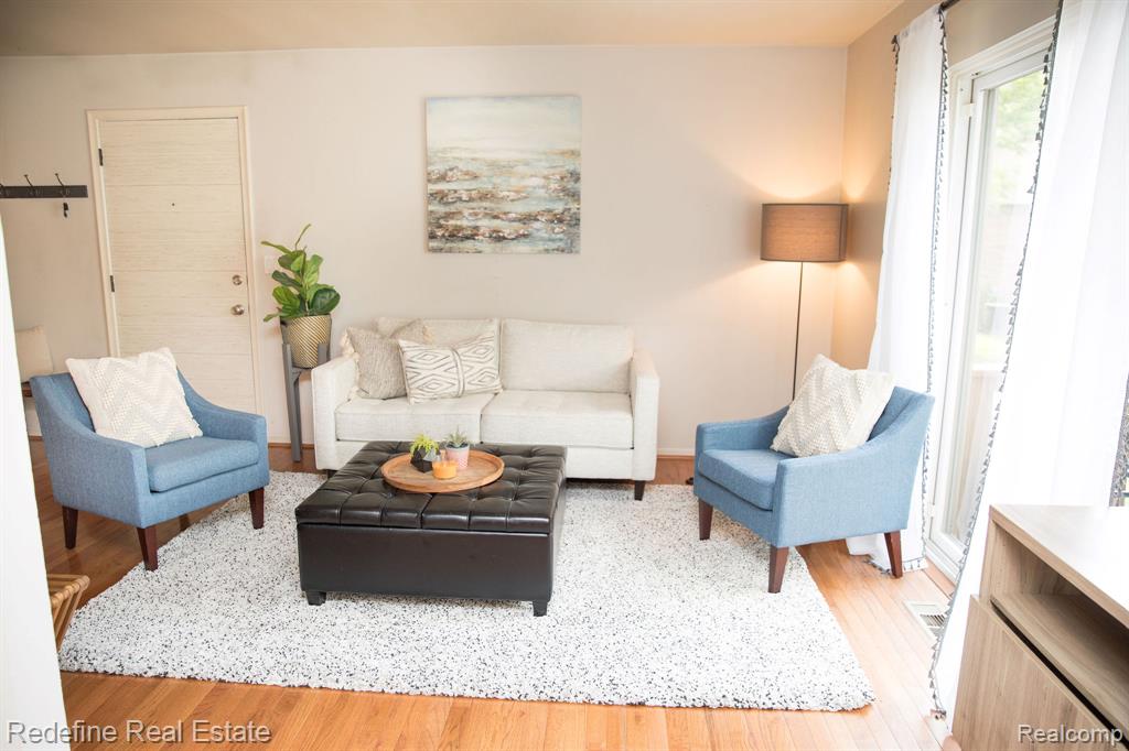41565 Bedford Drive, Canton, MI 48187 — Photo 5