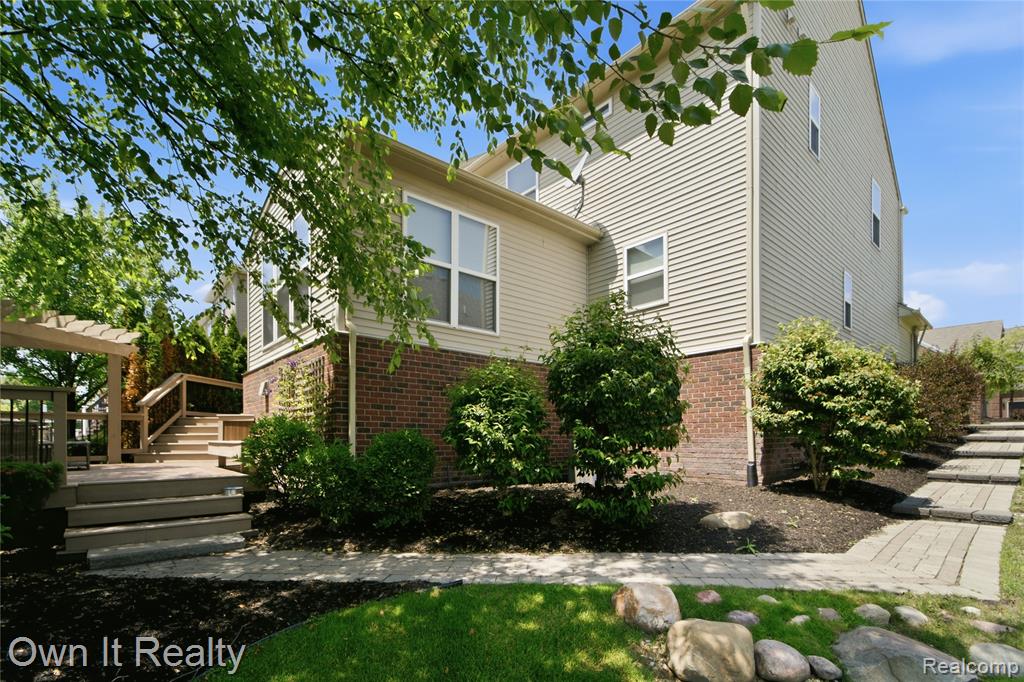 58683 Winnowing Circle S, South Lyon, MI 48178 — Photo 42