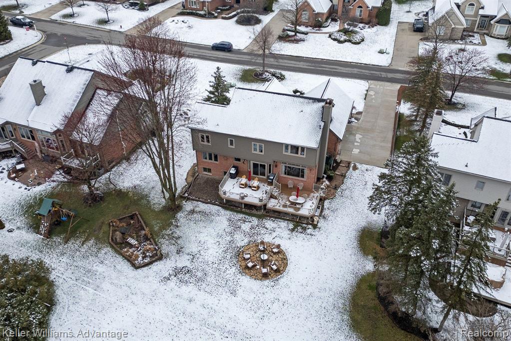 54449 Royal Troon Drive, South Lyon, MI 48178 — Photo 38