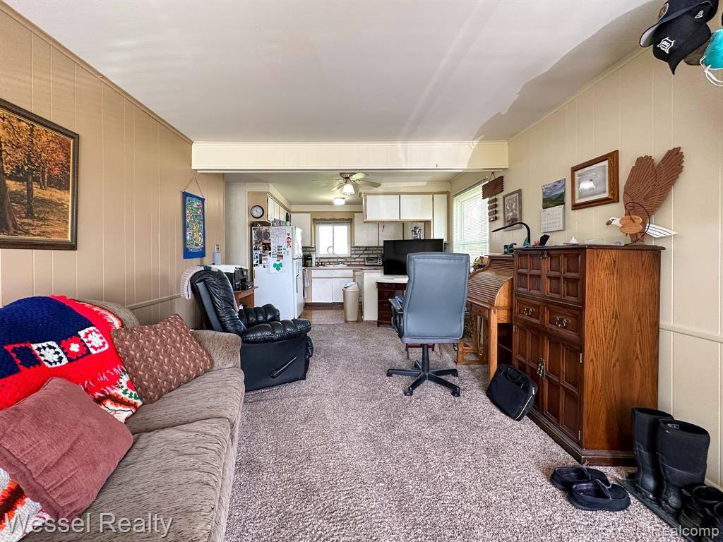 57121 OMO Road, Ray, MI — Photo 5