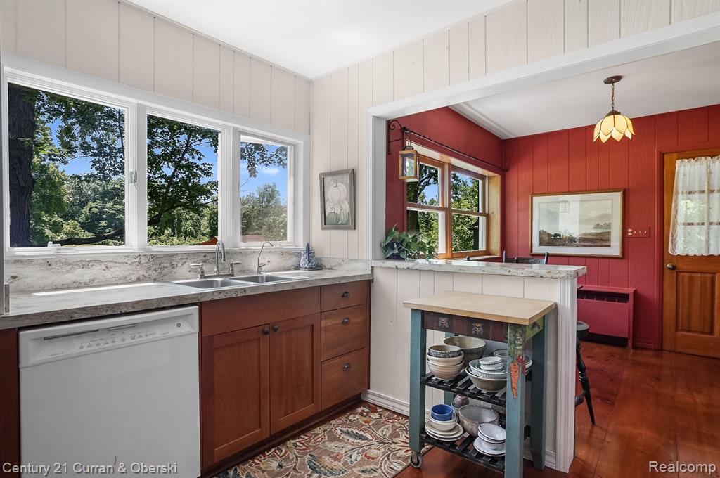 415 W PREDMORE Road, Oakland, MI — Photo 12