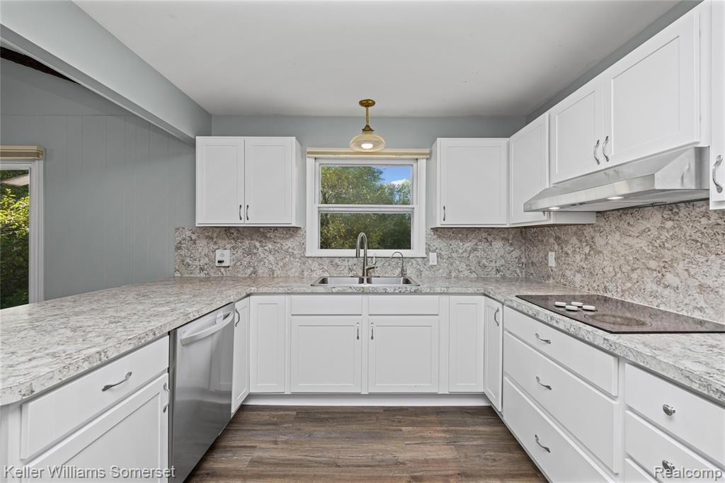 2344 Rochester Road, Leonard, MI 48367 — Photo 20