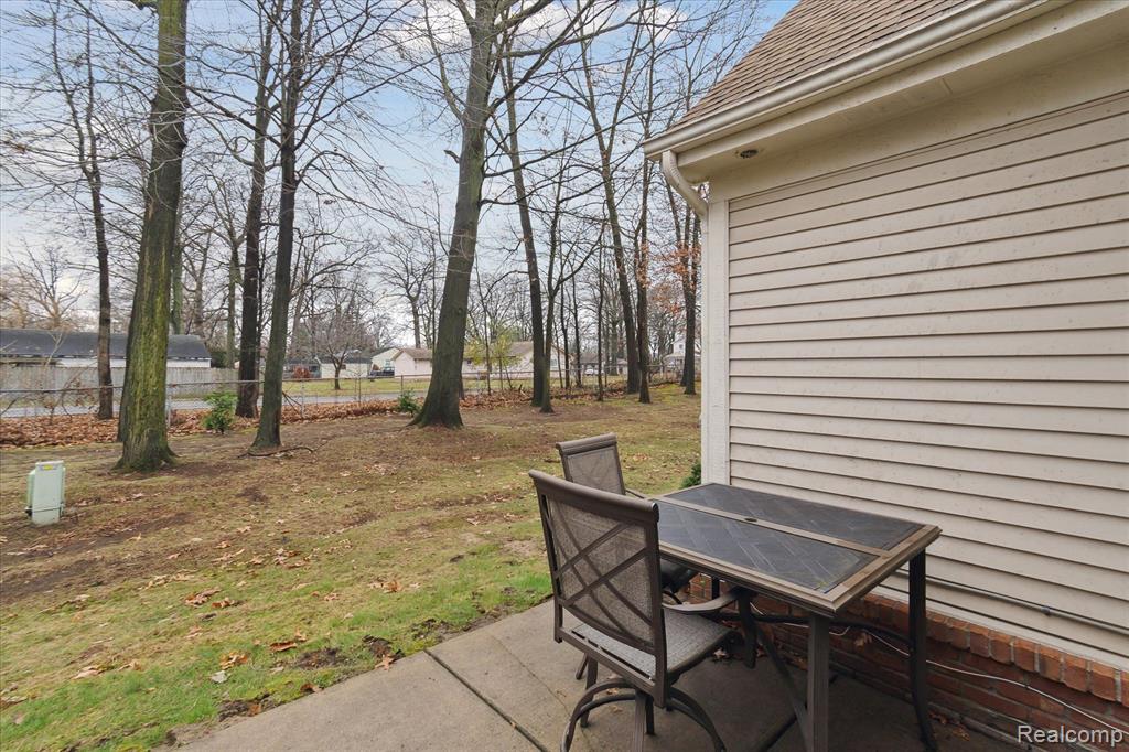 37101 AMHURST Drive, Westland, MI — Photo 29