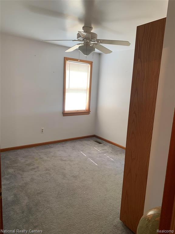 28776 Danvers Court, South Lyon, MI 48178 — Photo 17